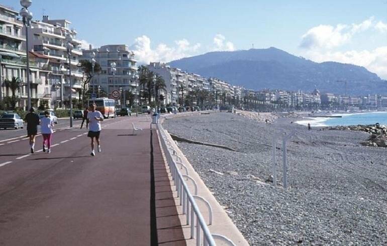 Promenade des Anglais di Nizza