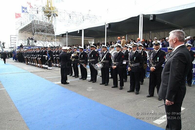 La bottiglia non si rompe, varo sfortunato per il sottomarino Venuti a  Fincantieri - Città della Spezia