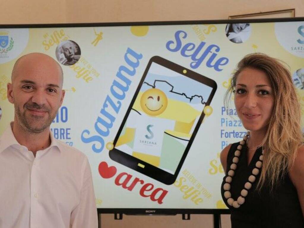 Sarzana la prima selfie city italiana Citt della Spezia