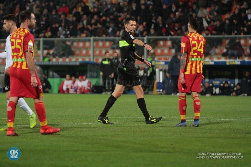 L'arbitro Davide Ghersini