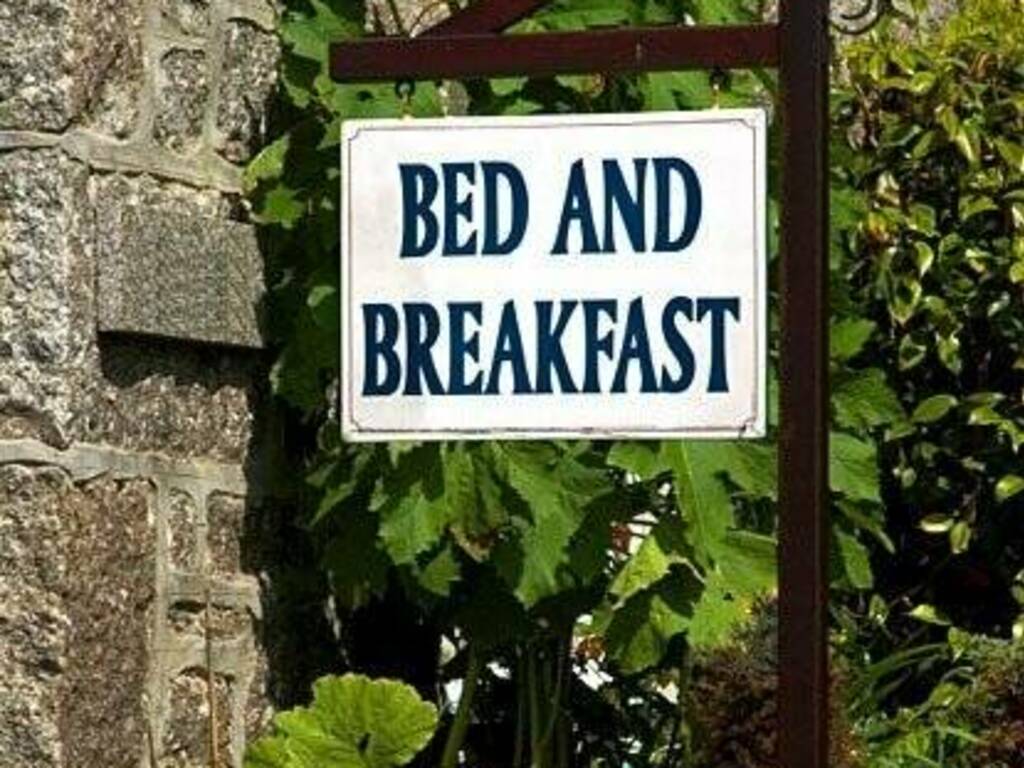 Bed & Breakfast