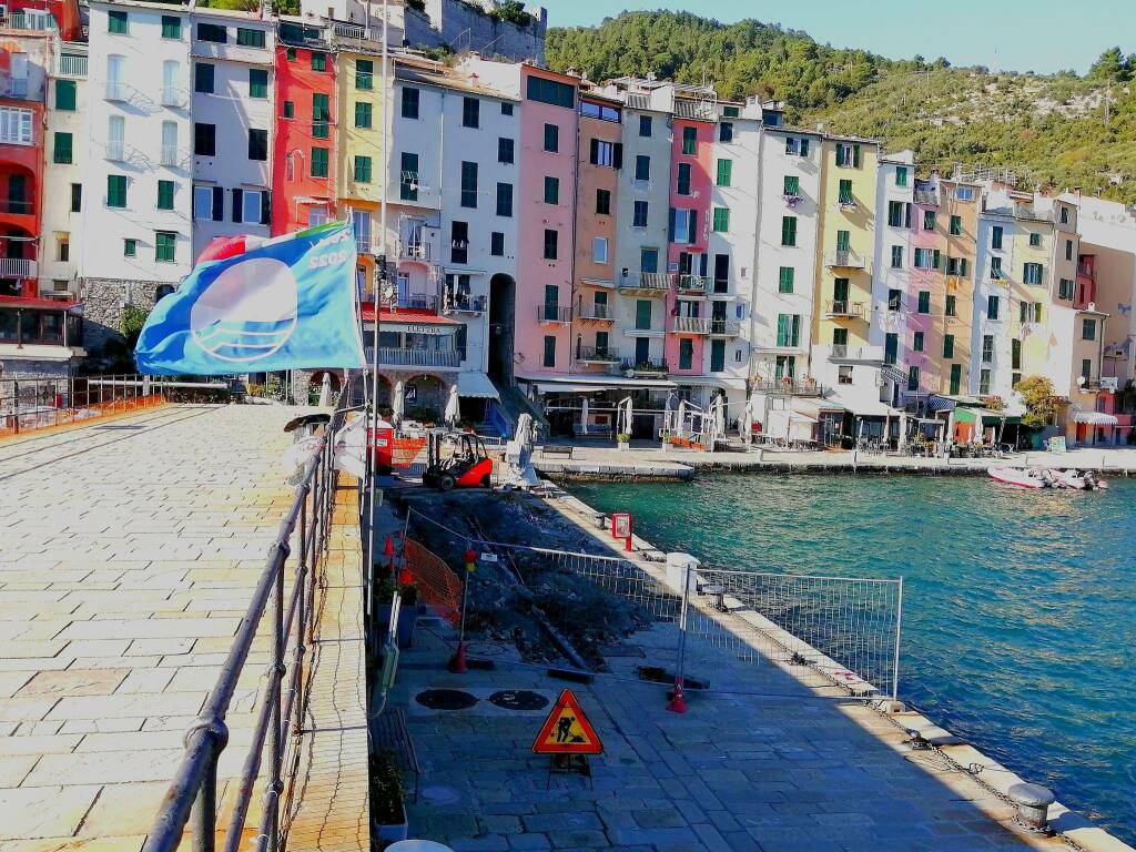 Porto Venere, cantiere per il collettamento del borgo al depuratore degli Stagnoni. Foto dalla pagina Facebook di Acam Acque