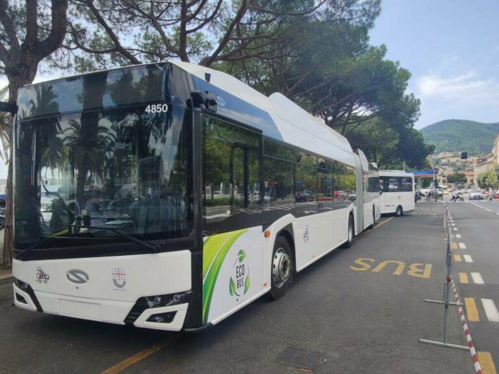 Uno dei filobus 18 metri full electric