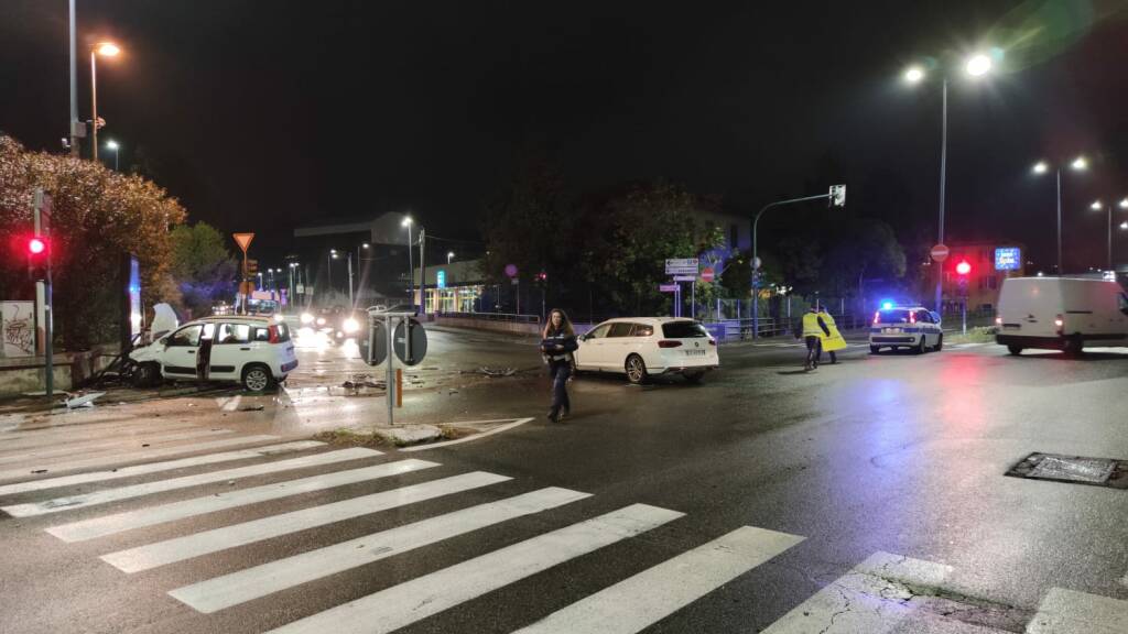 Incidente stradale Via Carducci, Via della Pianta