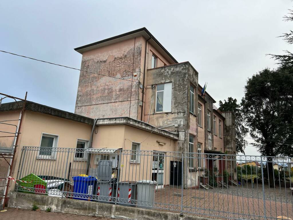 Facciata della scuola di San Lazzaro