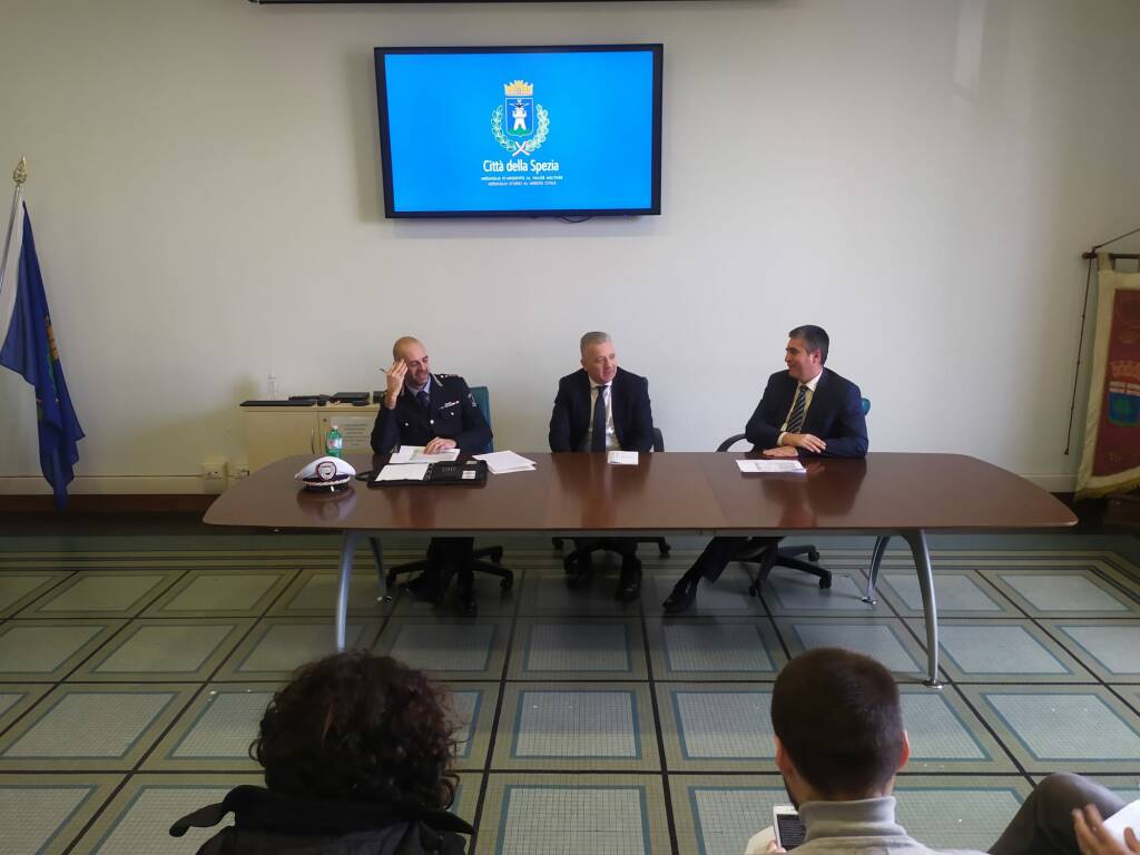 Conferenza stampa report polizia locale