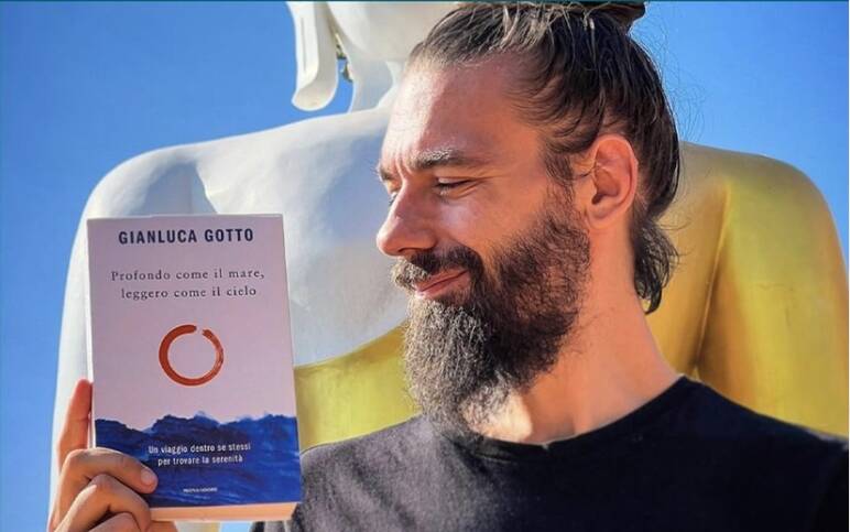 Lo scrittore Gianluca Gotto alla Spezia presenta il suo ultimo libro -  Città della Spezia