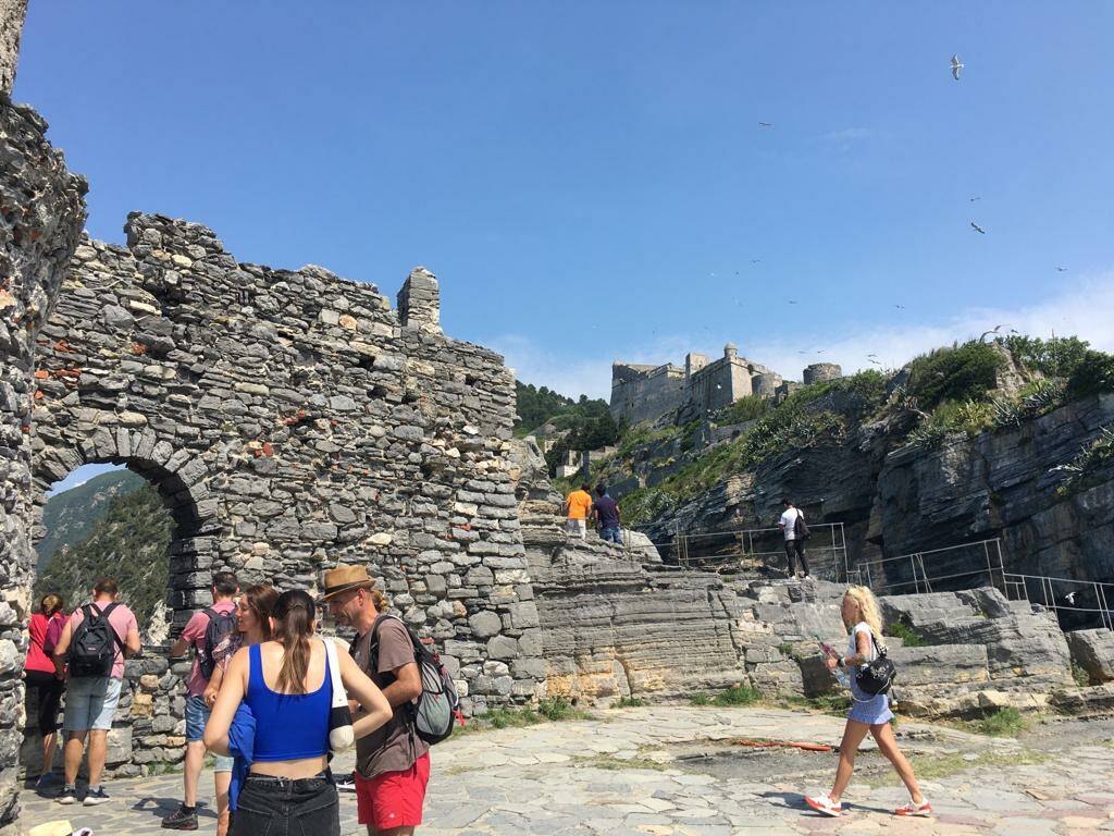 Turisti a porto venere