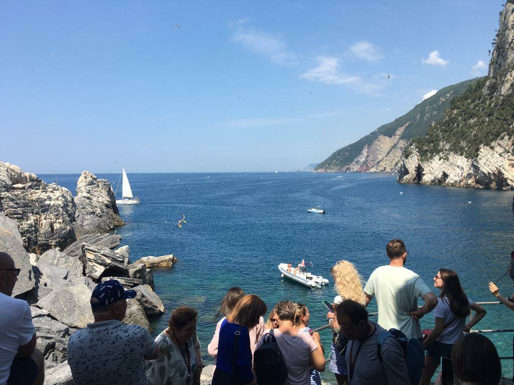 Turisti a porto venere