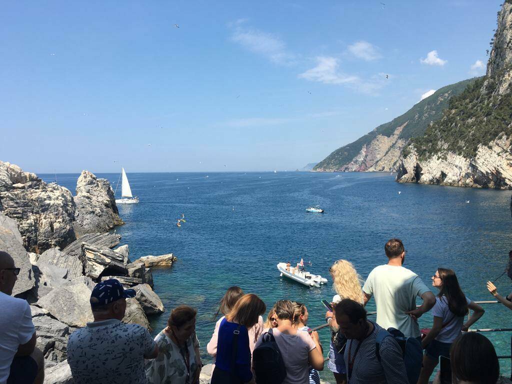 Turisti a porto venere