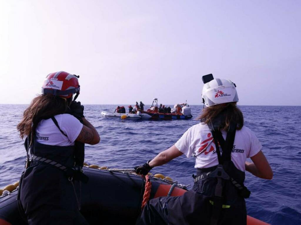 Migranti soccorsi da Medici senza frontiere