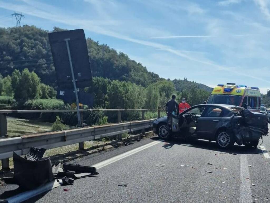 Incidente Vezzano Ligure