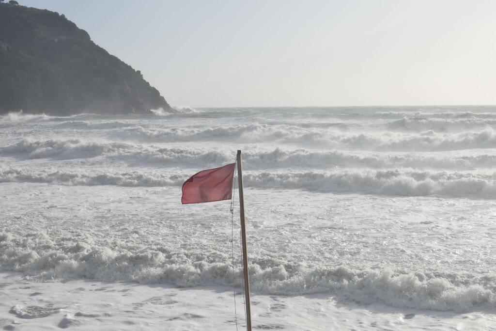 Wave watching mareggiata a Levanto