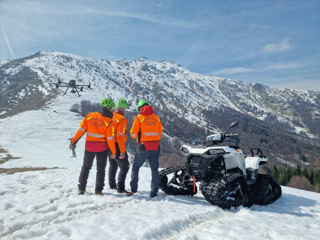 Operatori di droni del Soccorso Alpino