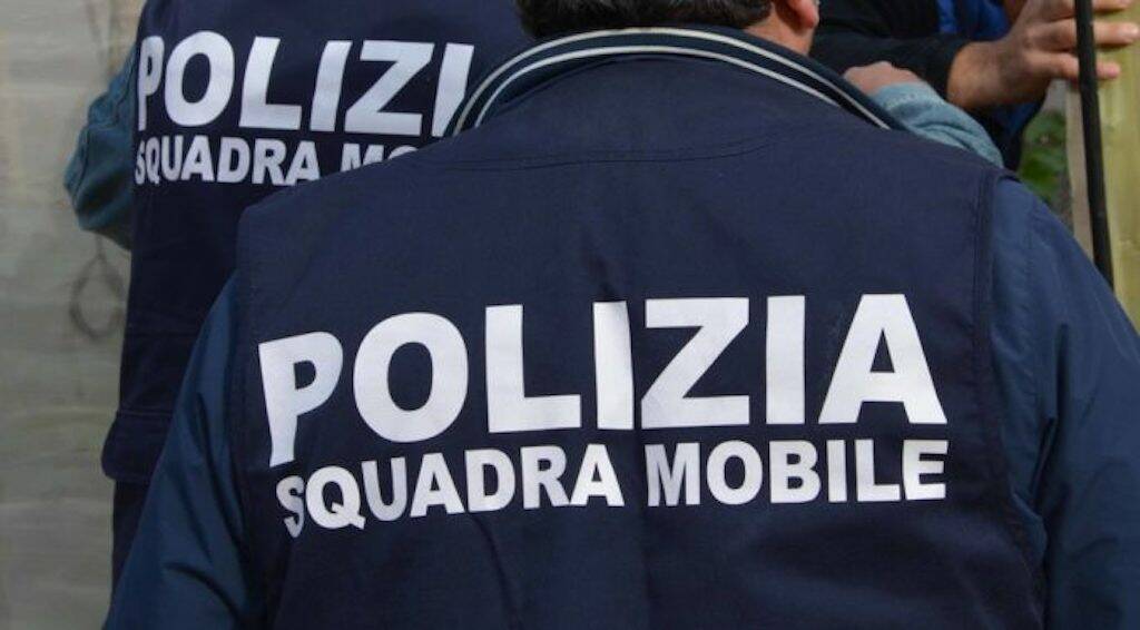 Squadra mobile