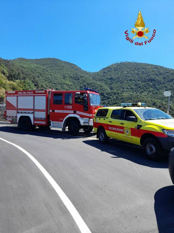 Vigili del fuoco in riviera