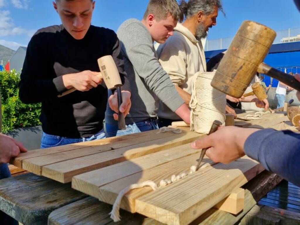 Vela tradizionale alla Giornata del mare