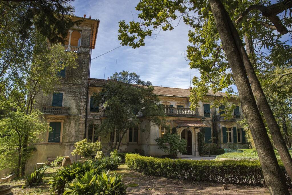 Il parco di Villa Rezzola (ph Davide Marcesini)
