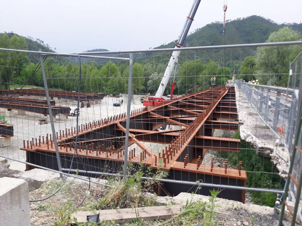 Lavori al ponte di Cavanella