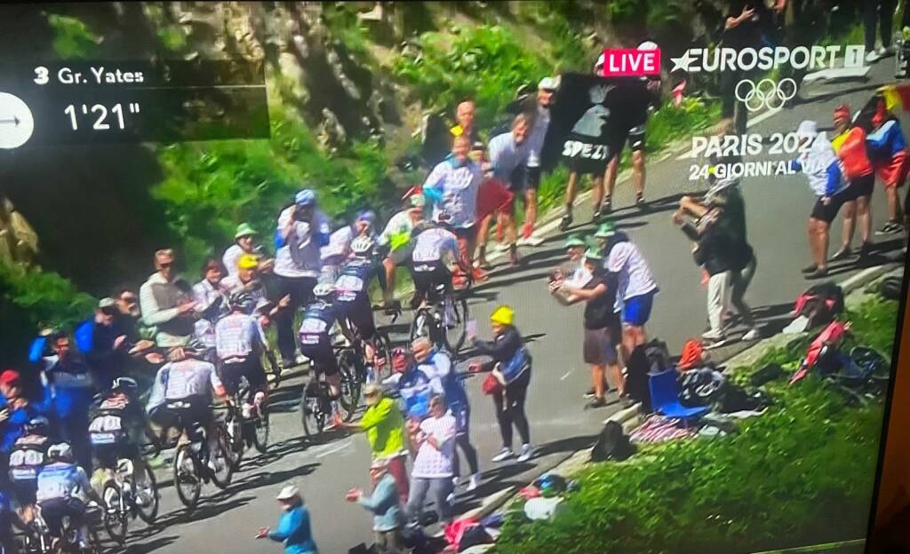 Bandiera dello Spezia al Tour de France