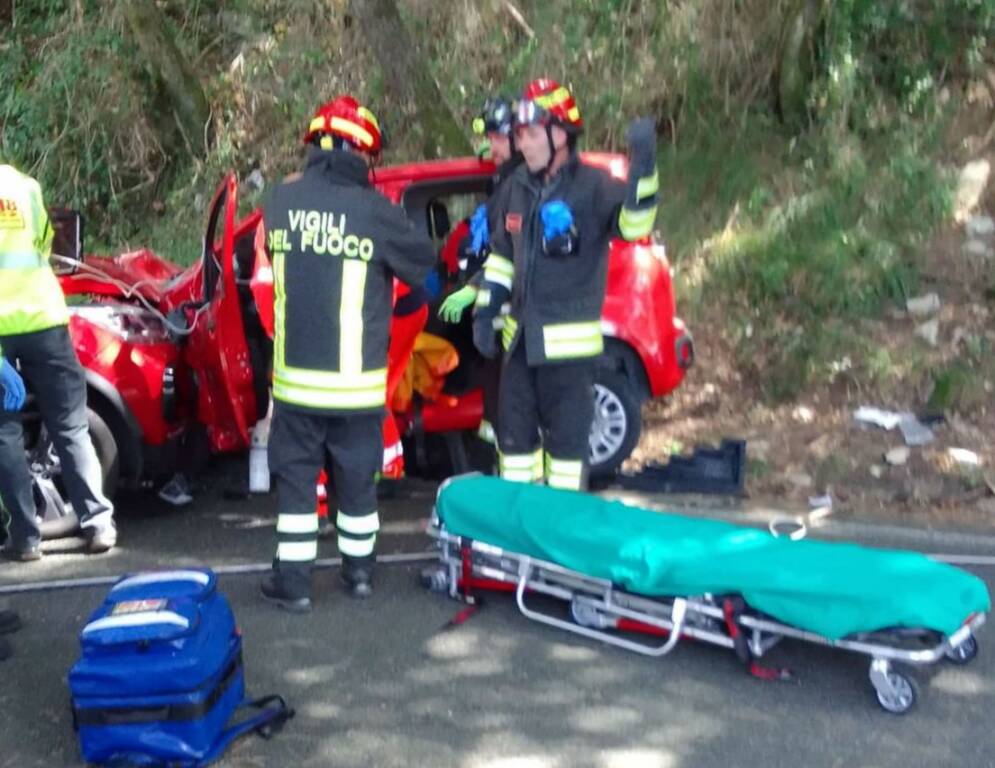 Incidente stradale in Litoranea soccorritori