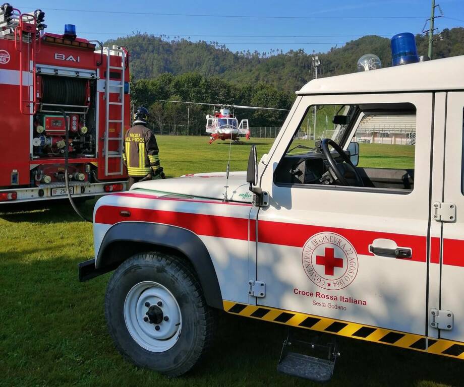 L'elisoccorso Drago e la Croce rossa a Sesta Godano