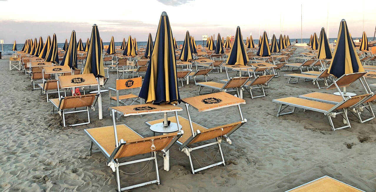 Stabilimento balneare, ombrellone