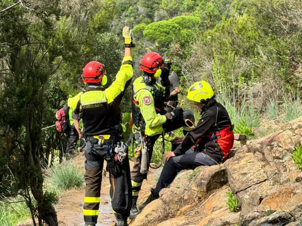 Soccorso a Case lovara di Levanto