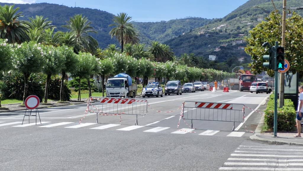 Traffico in Viale Italia a causa dei lavori